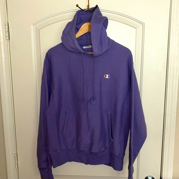 Lavender champion sweater - Picture 1 of 10